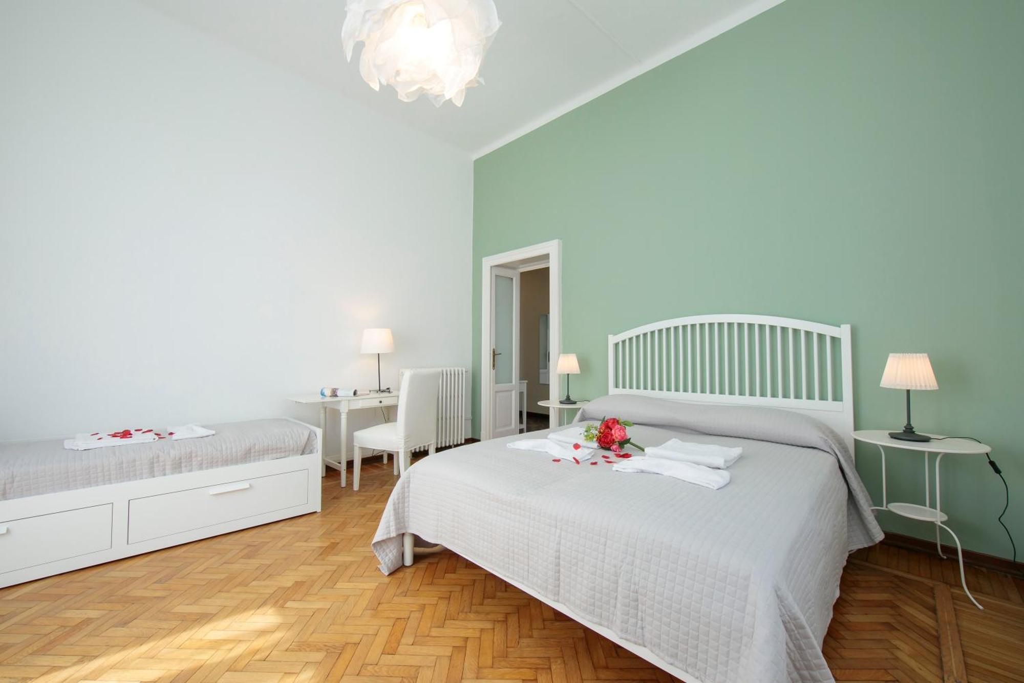 Residenza Oleandro Lake View Luino Center - Happy Rentals Kültér fotó