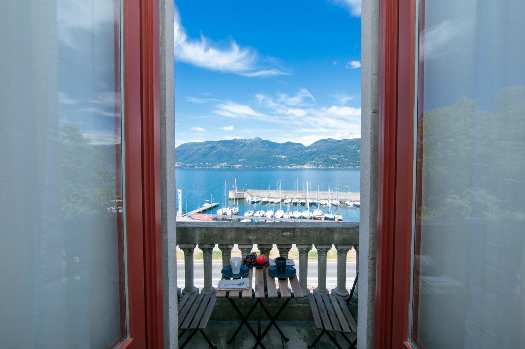 Residenza Oleandro Lake View Luino Center - Happy Rentals Kültér fotó
